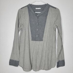 SALE 4/$30 Eliot Gray Striped Popover Blouse Women's Size Medium
